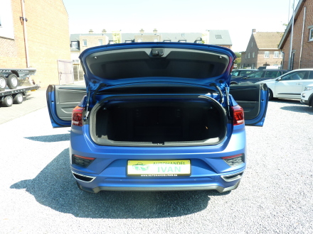 Volkswagen T-Roc Cabrio R-line Blue Edition 1.5 TSI DSG Automaat