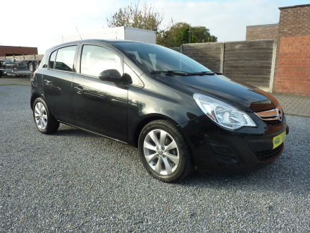 Opel Corsa 1.4i Active