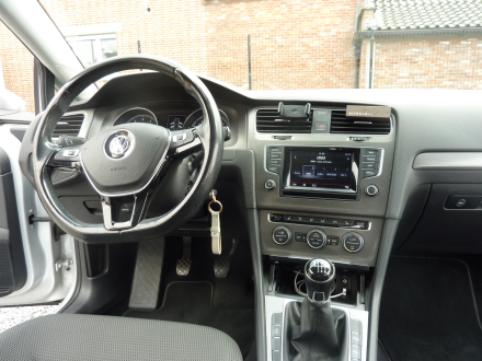 Volkswagen Golf VII 1.2 TSI Comfortline